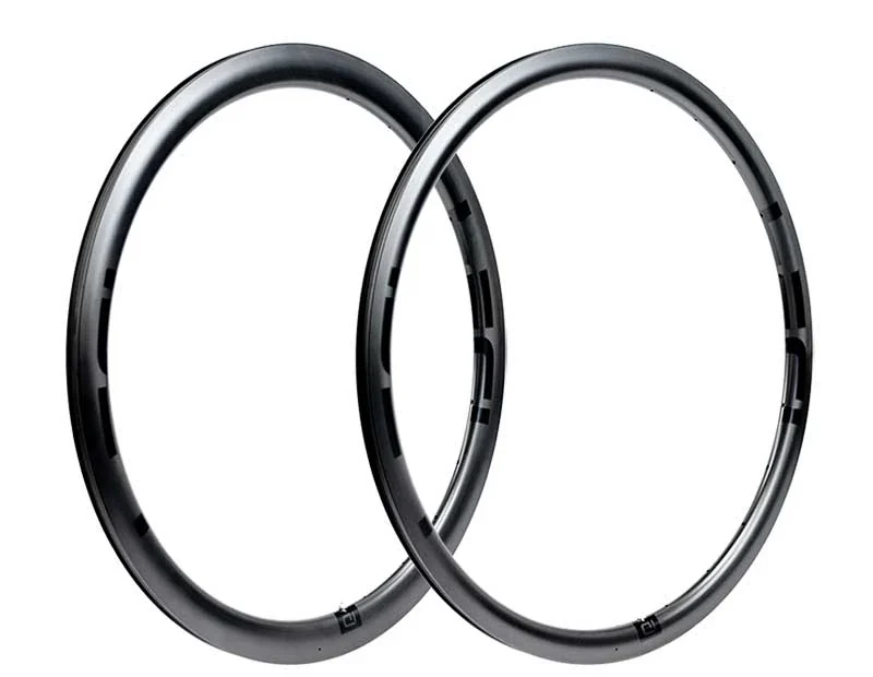 IDEA ROUBAIX rims in IDENTITY BLACK design