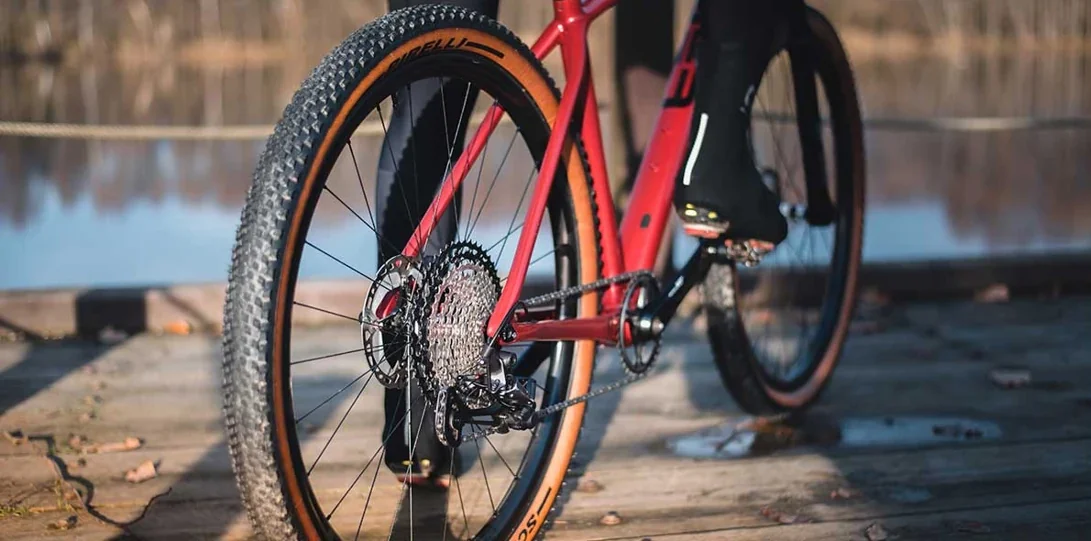 A close-up of the rear wheel and spokes of IDEA DOLOMITY